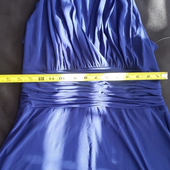 Evan-Picone BLUE Midi V-NECK Ruched Waist Racer… - Picture 8 of 8